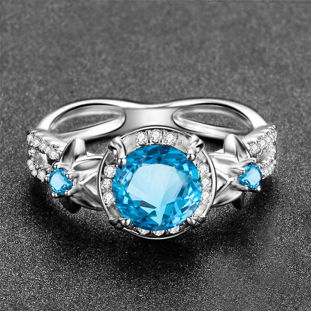 Blue artificial gemstone ring 2.5ct